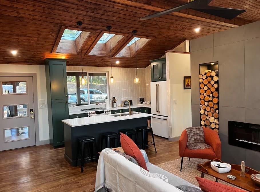 415042  Residential