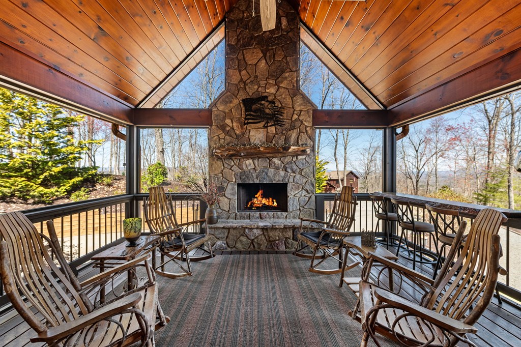 415044 Blue Ridge Residential