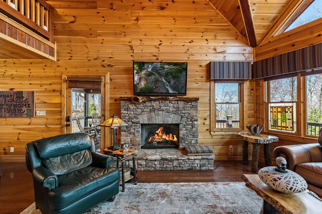 415044 Blue Ridge Residential