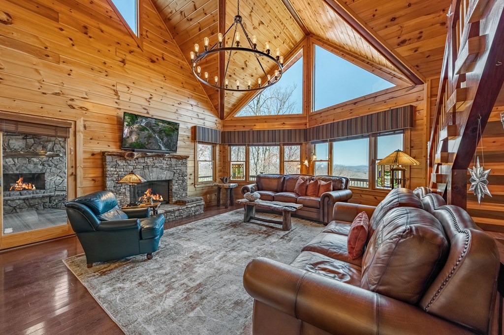 415044 Blue Ridge Residential