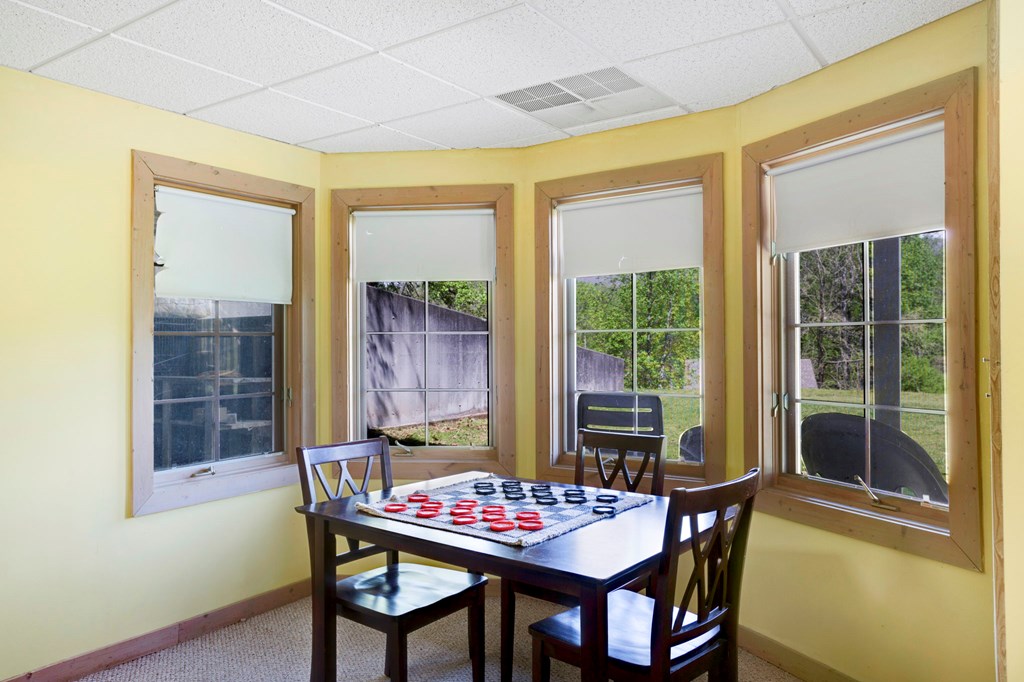 415045 Hayesville Residential