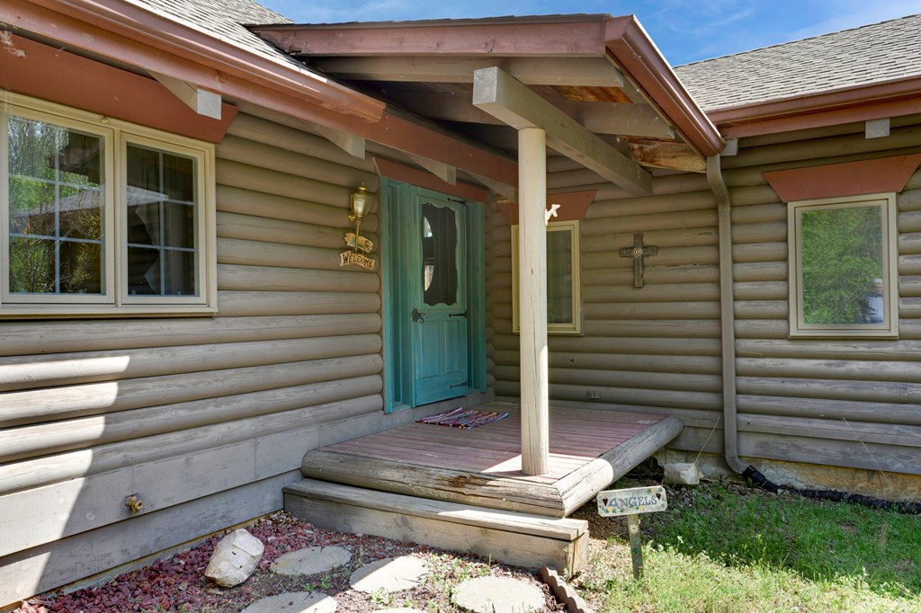 415045 Hayesville Residential