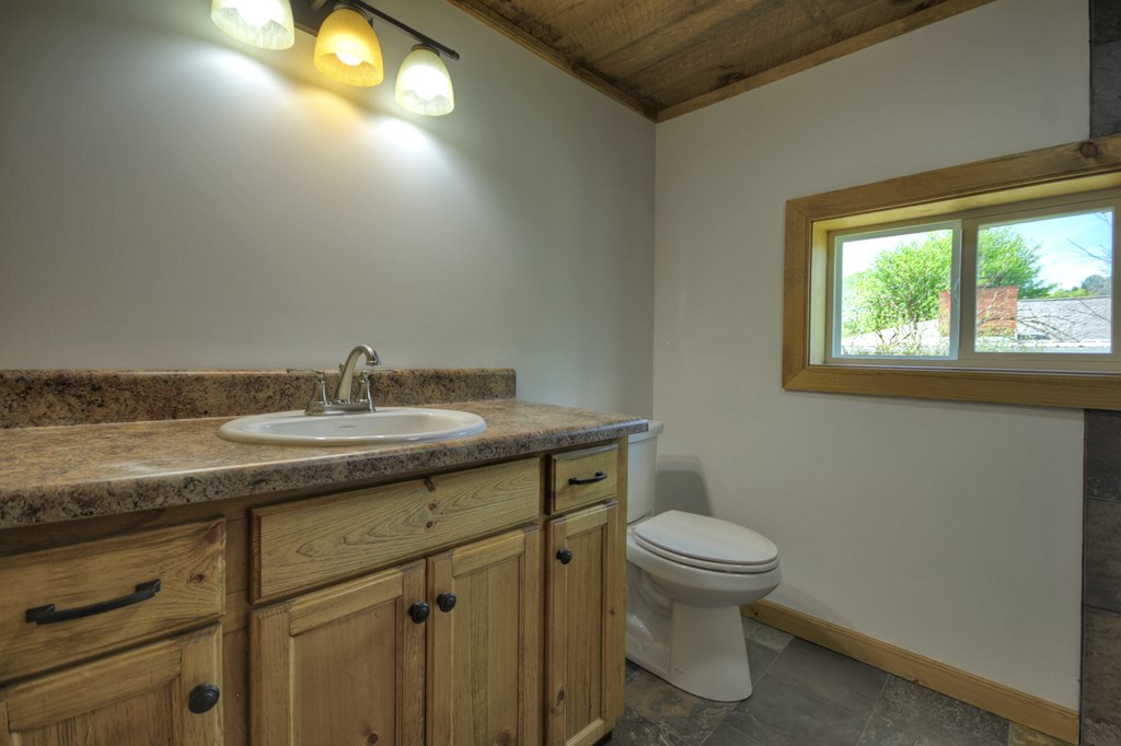 415046 Blue Ridge Residential