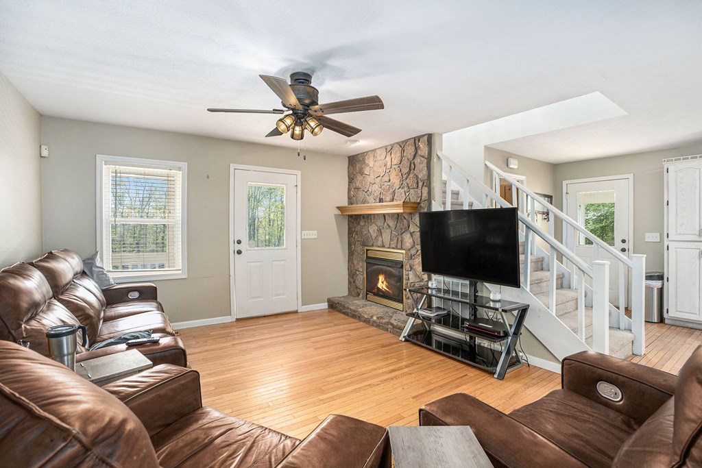 415048 Blairsville Residential