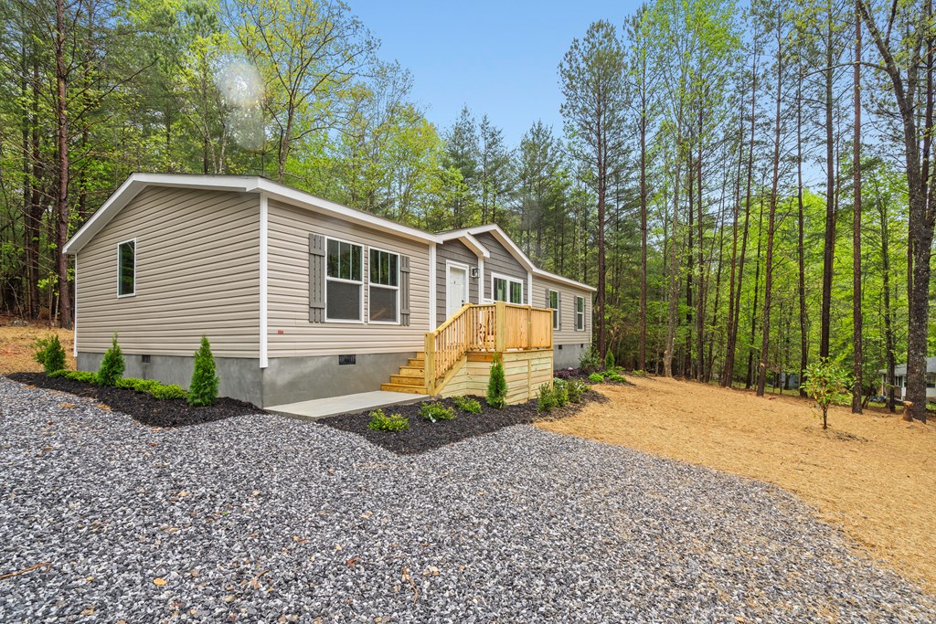 415054 Blairsville Residential