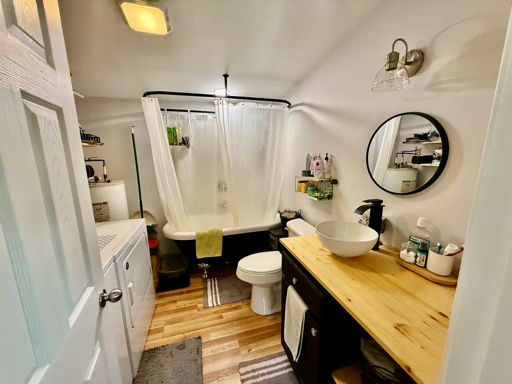 415056 Murphy Residential