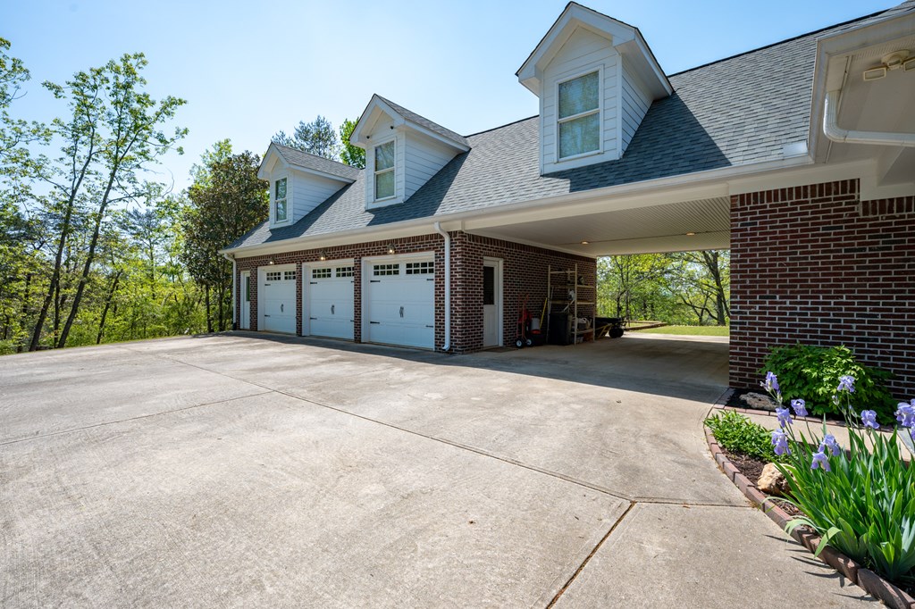 415057 Jasper Residential