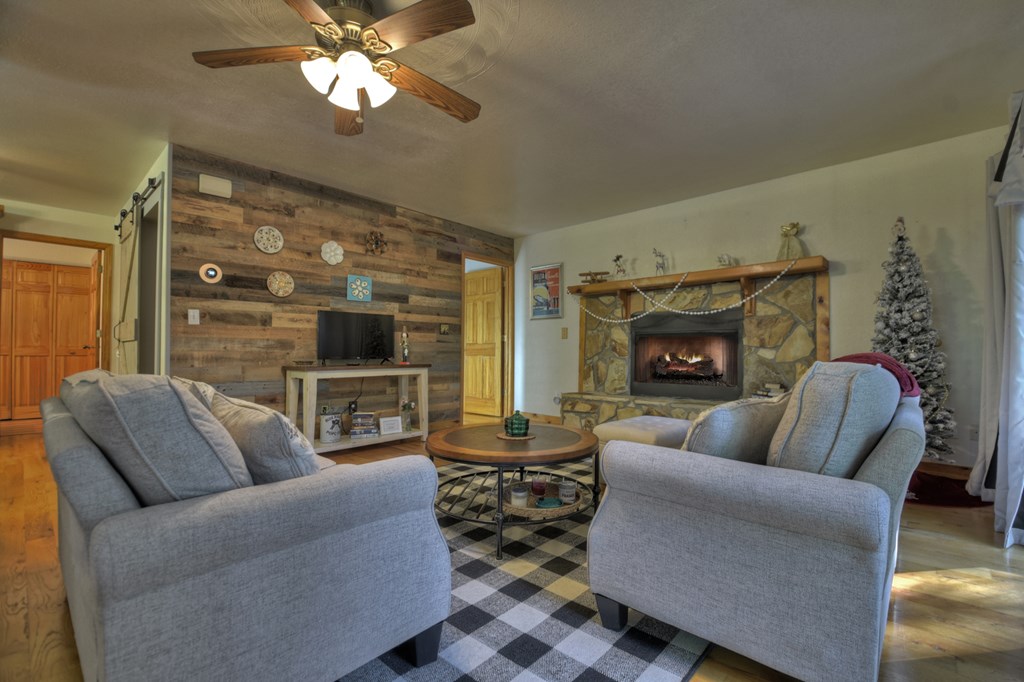 415062 Copperhill Residential