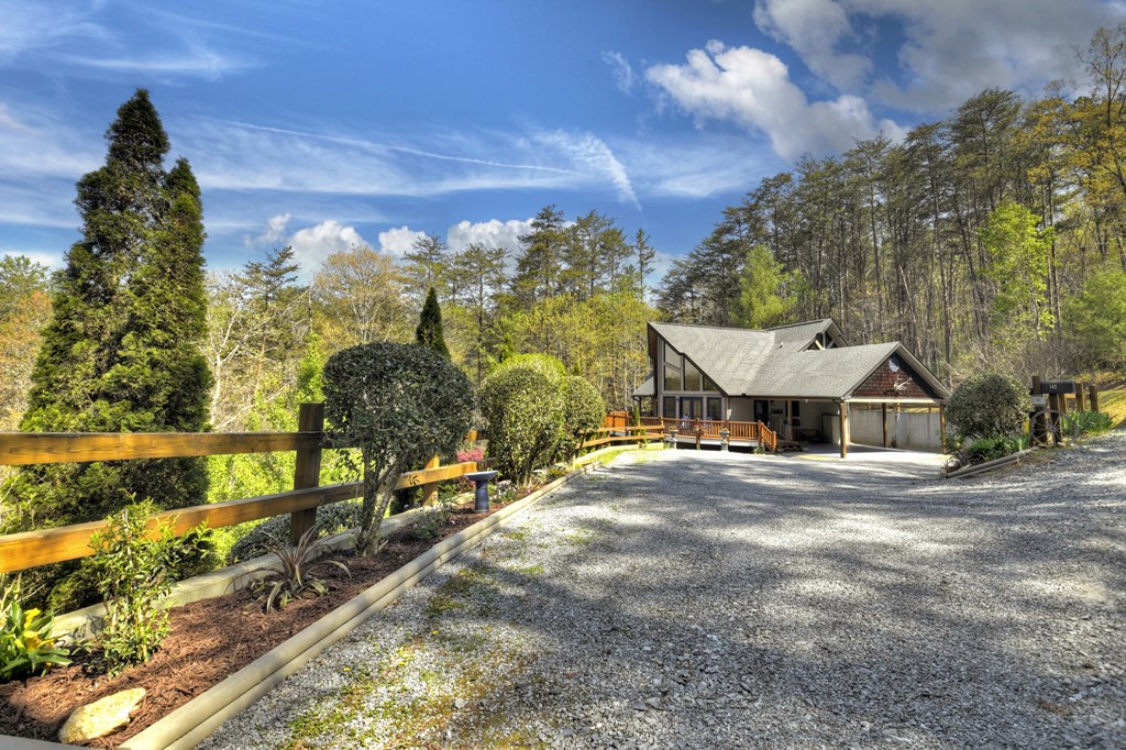 415072 Mineral Bluff Residential