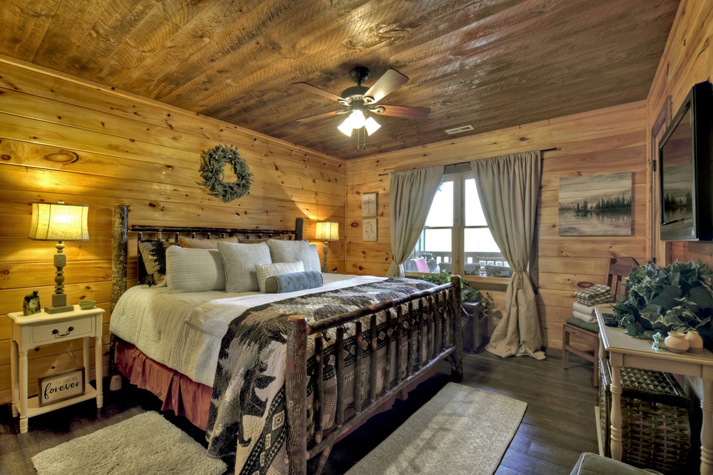 415077 Blue Ridge Residential