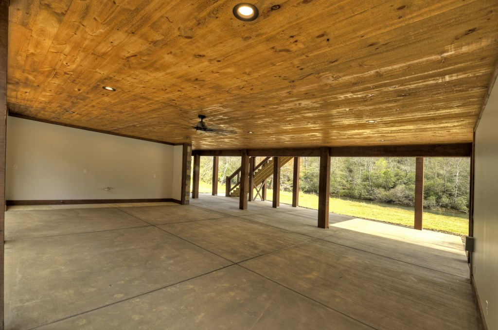 415080 Blue Ridge Residential