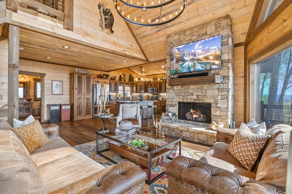 415087 Blue Ridge Residential