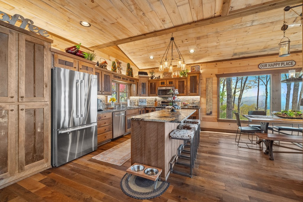 415087 Blue Ridge Residential