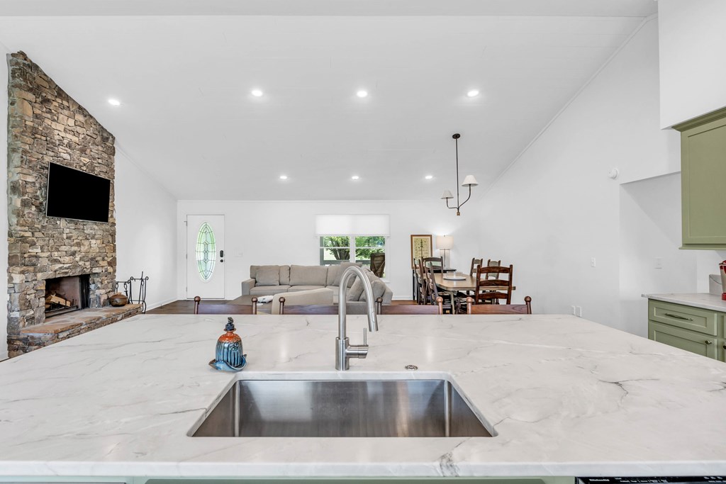 415089 Hiawassee Residential