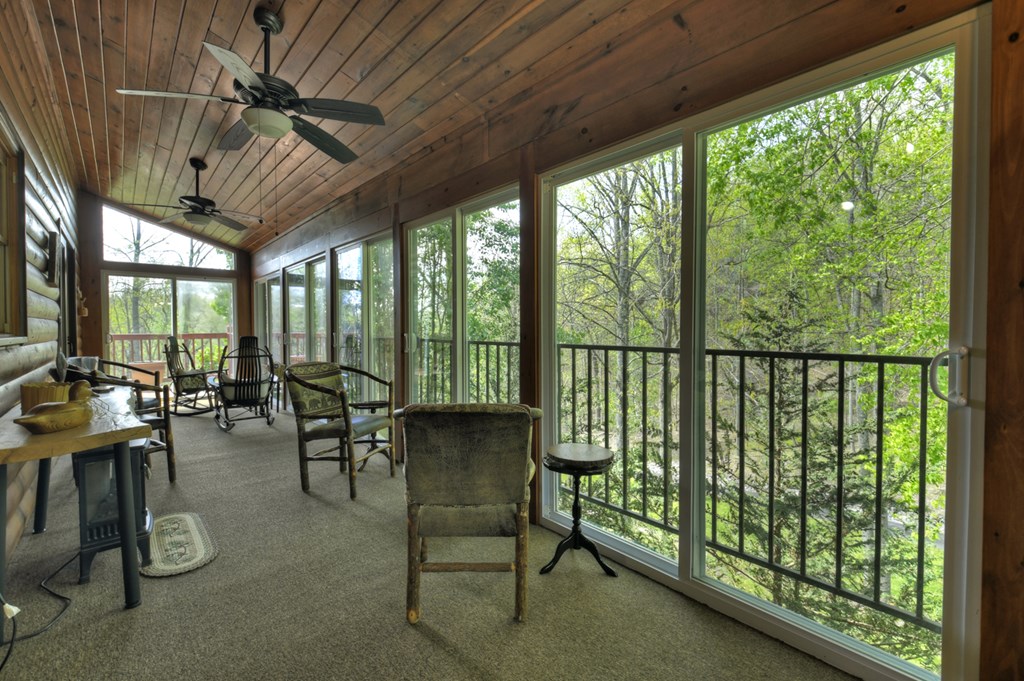 415090 Mineral Bluff Residential
