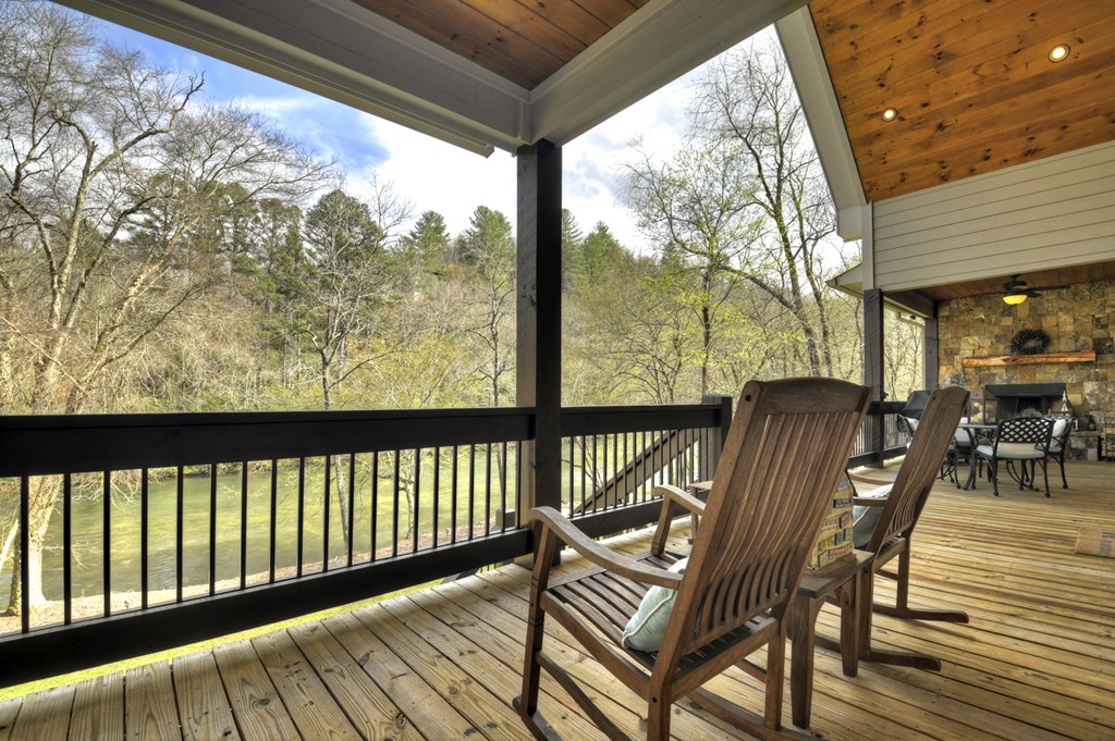 415091 Blue Ridge Residential