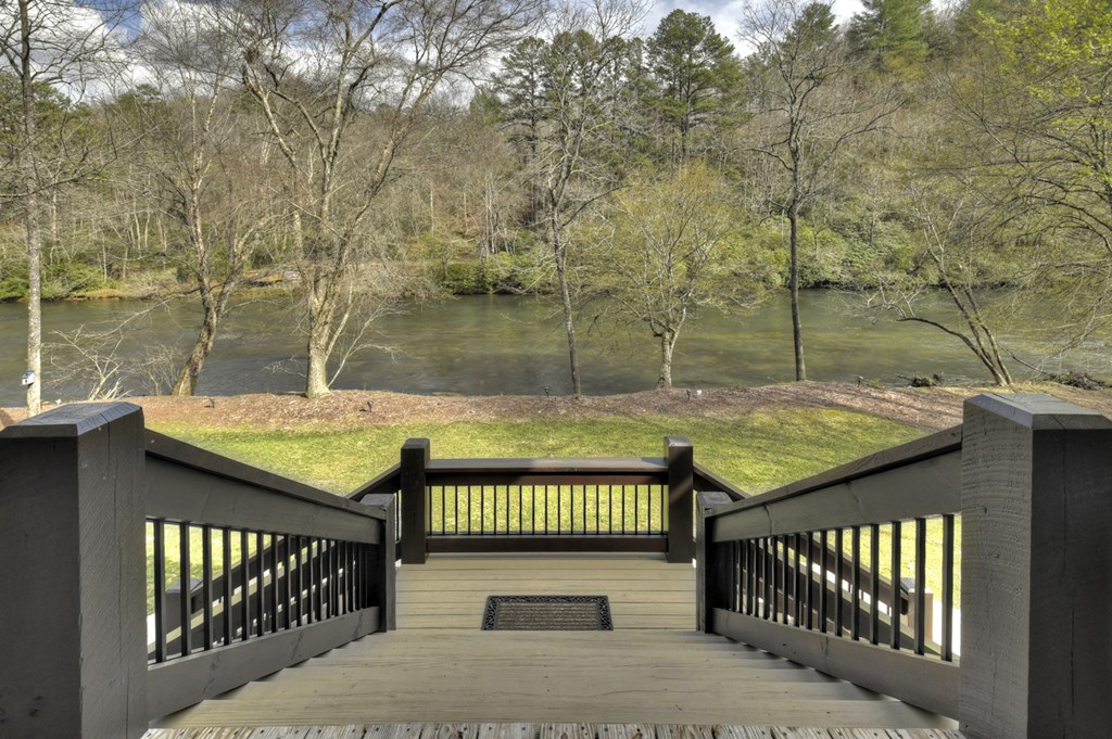 415091 Blue Ridge Residential