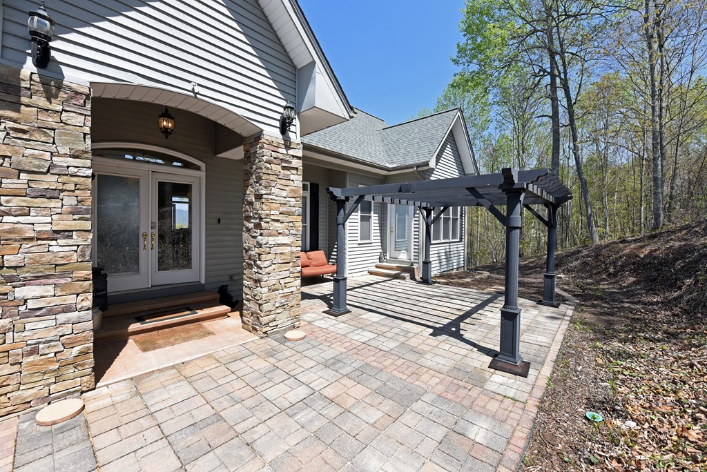 415092 Hayesville Residential