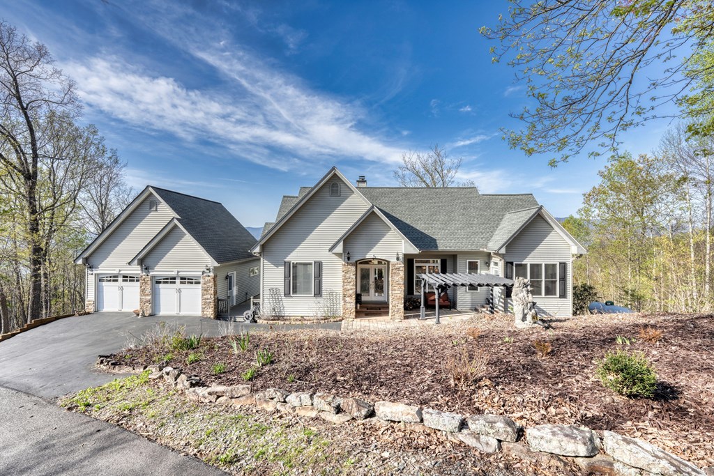 415092 Hayesville Residential