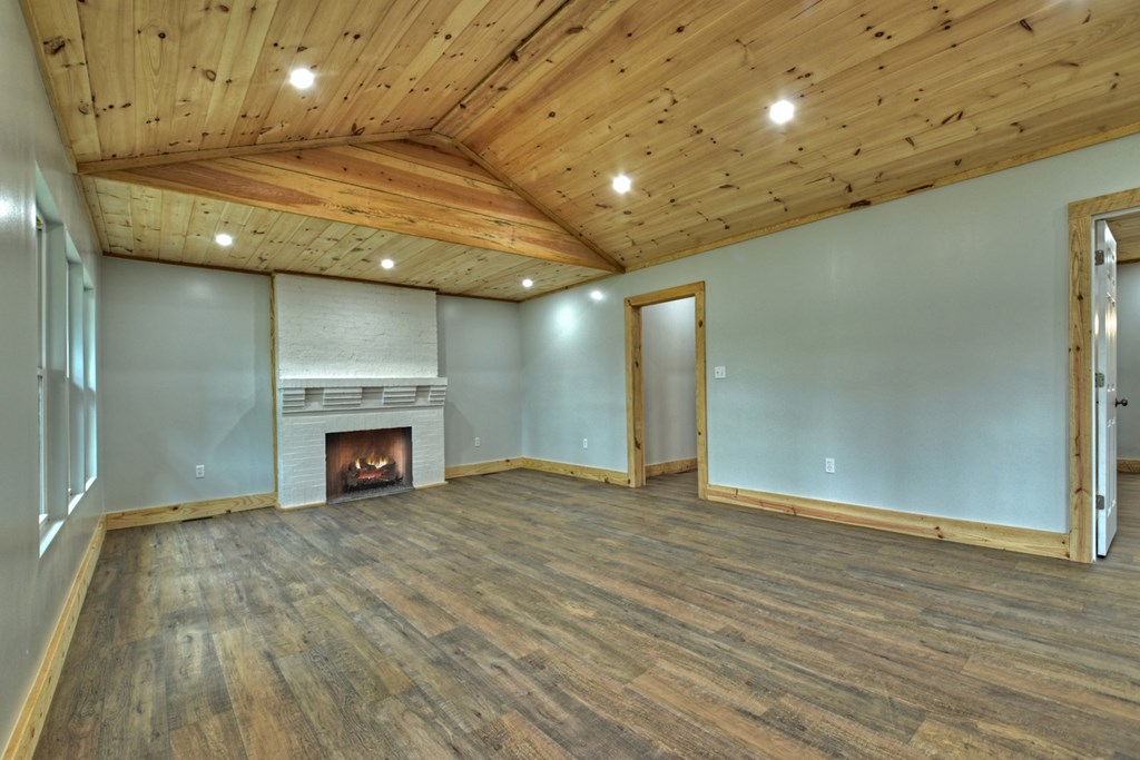 415093 Copperhill Residential