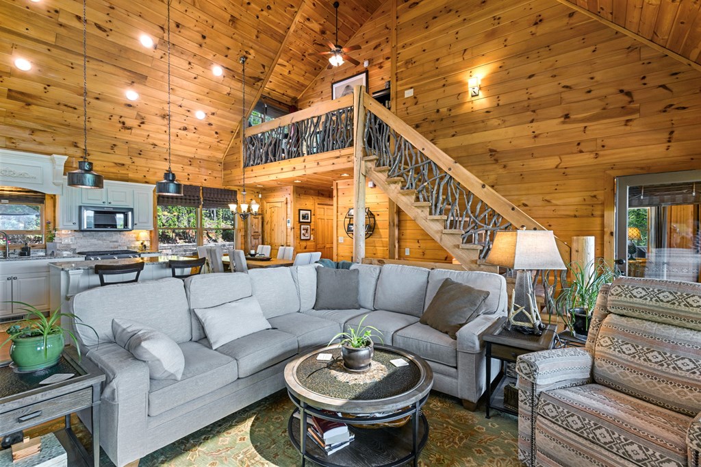 415094 Blue Ridge Residential