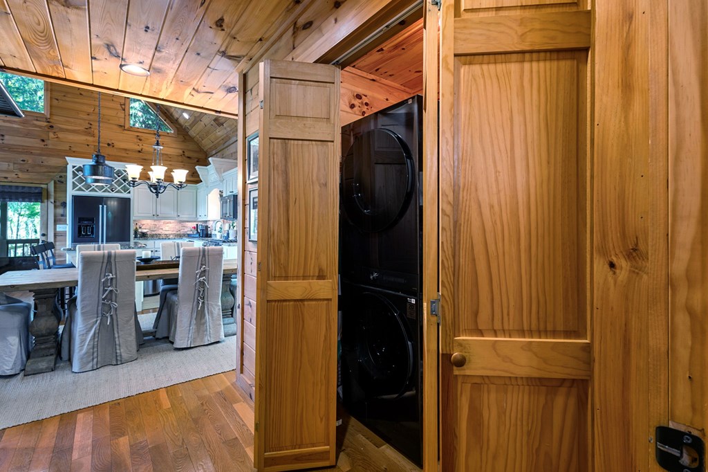 415094 Blue Ridge Residential