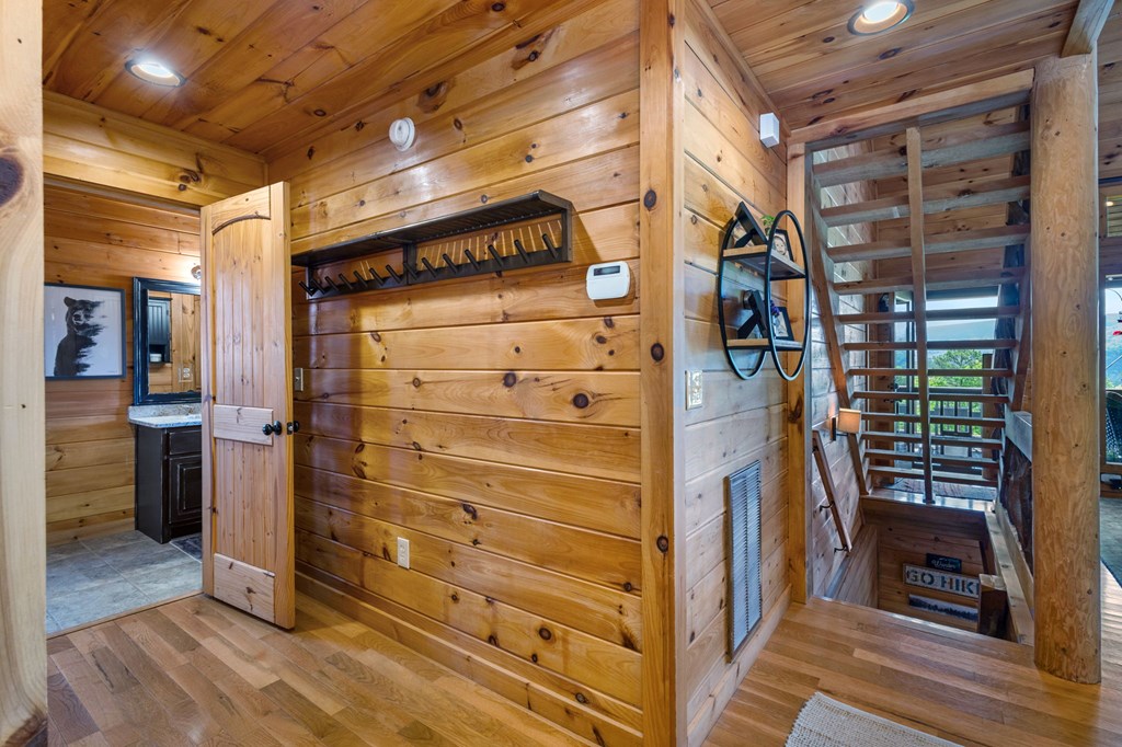 415094 Blue Ridge Residential