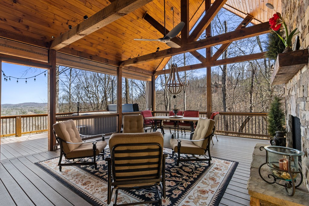 415095 Morganton Residential
