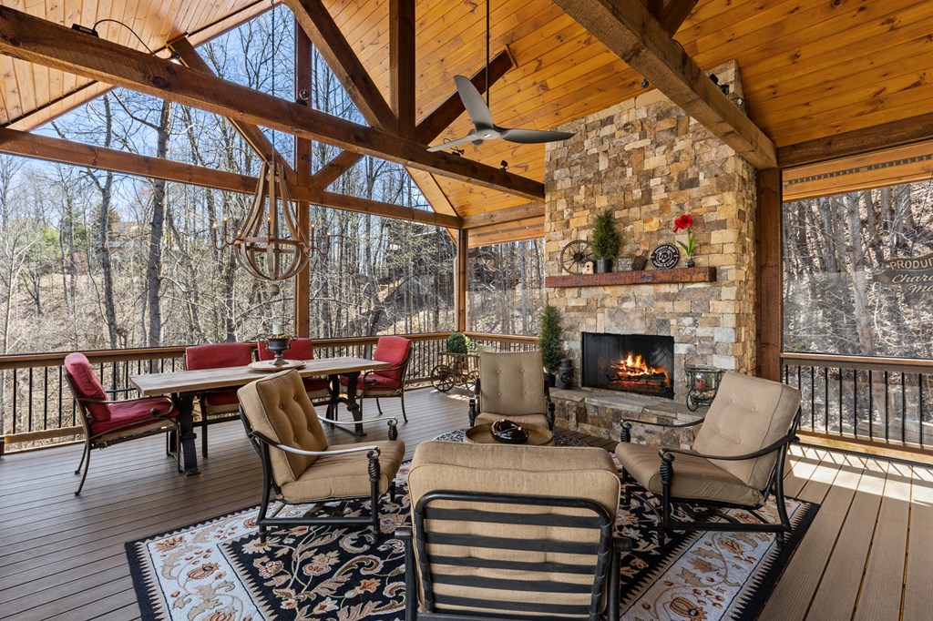 415095 Morganton Residential