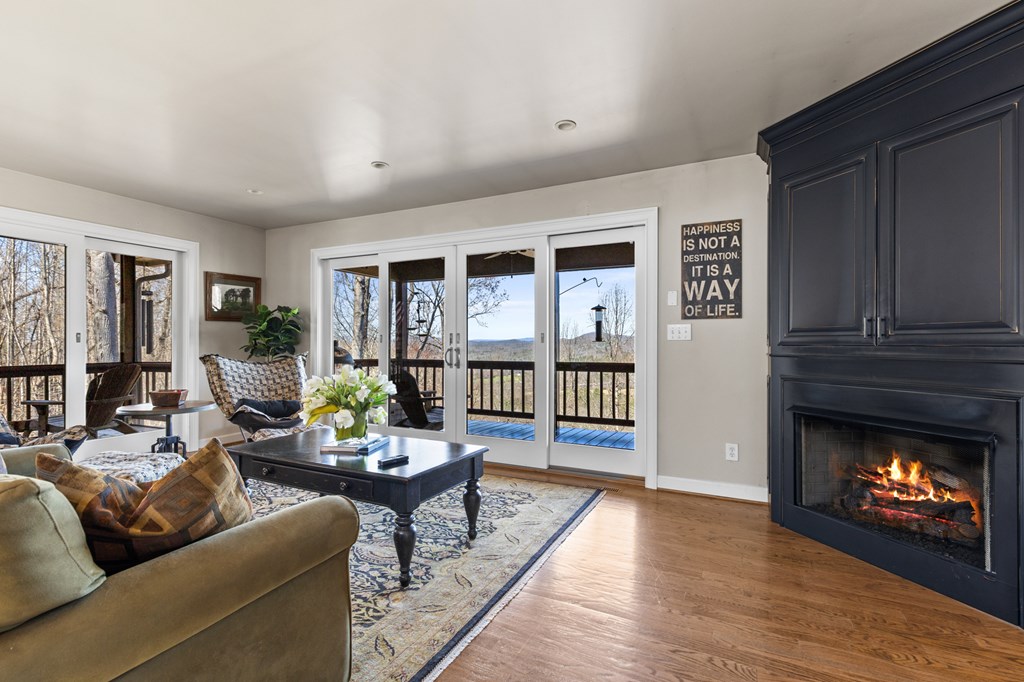 415095 Morganton Residential