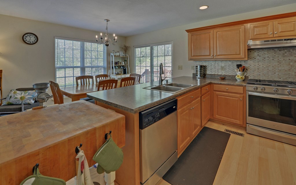 415107 Morganton Residential