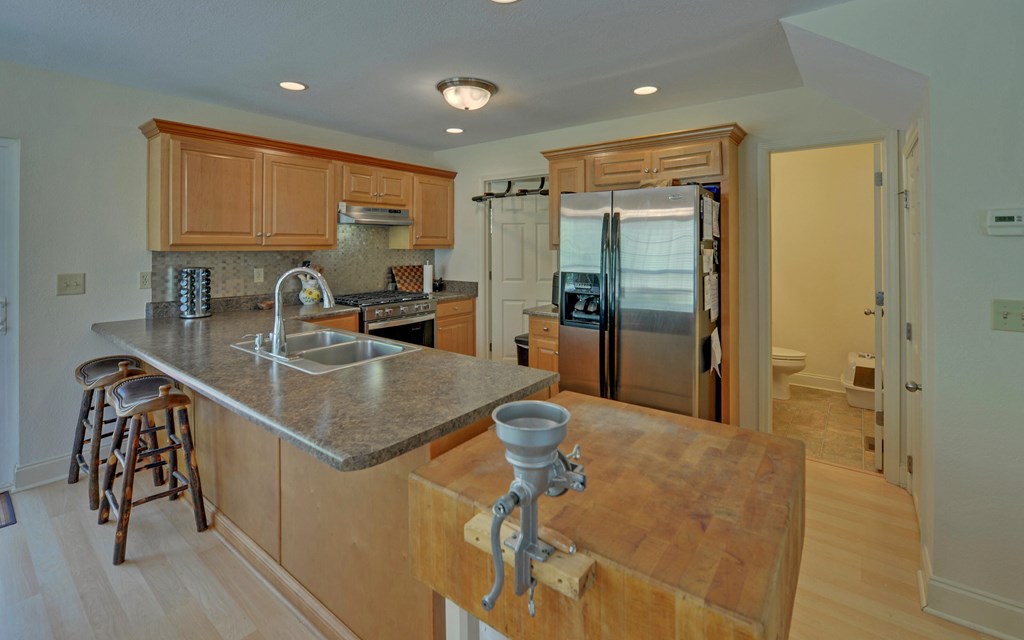 415107 Morganton Residential
