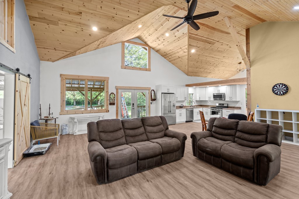 415111 Blairsville Residential