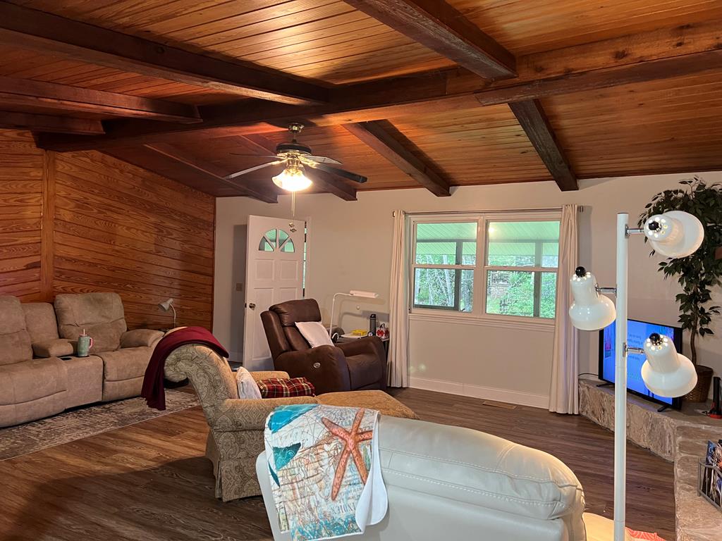415112 Mineral Bluff Residential