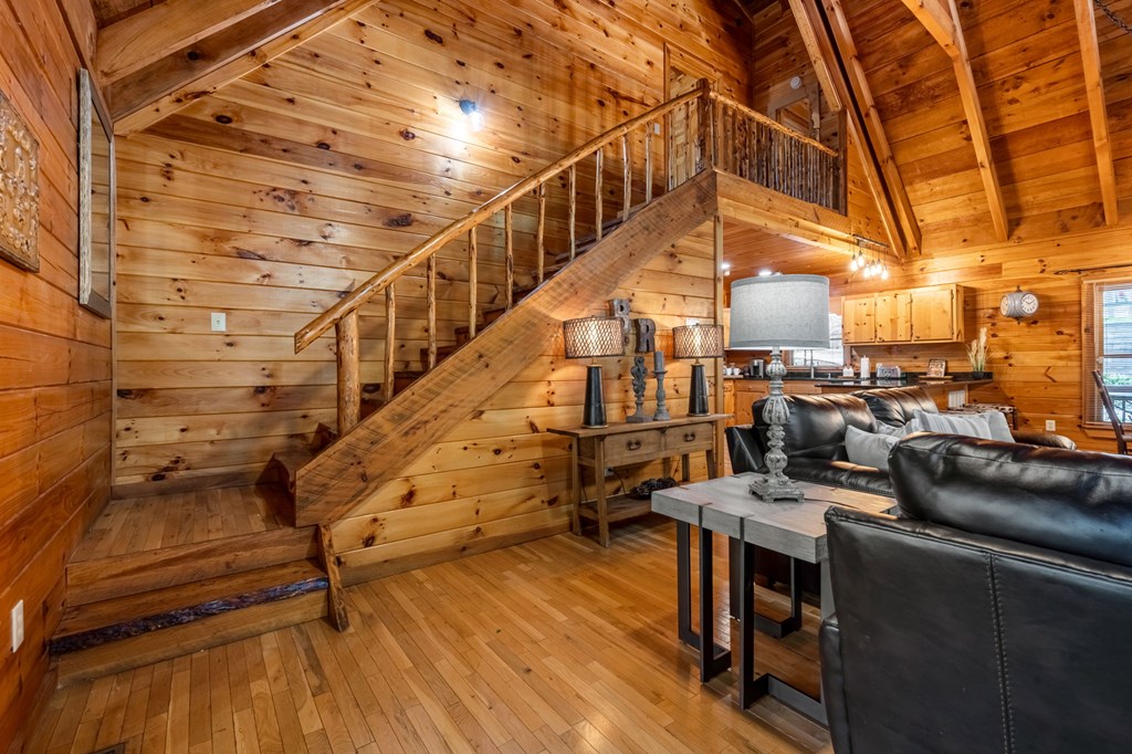415122 Blue Ridge Residential