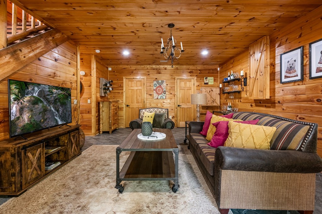415122 Blue Ridge Residential