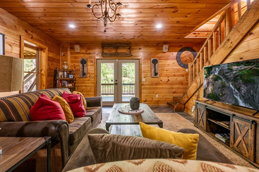 415122 Blue Ridge Residential