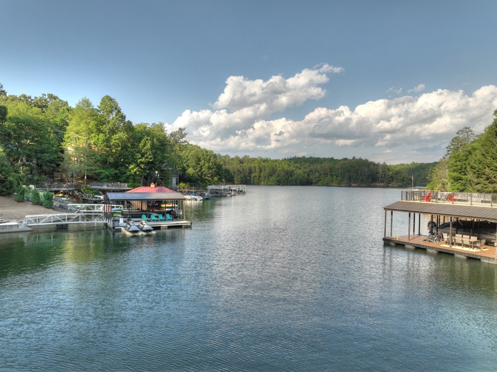 415122 Blue Ridge Residential