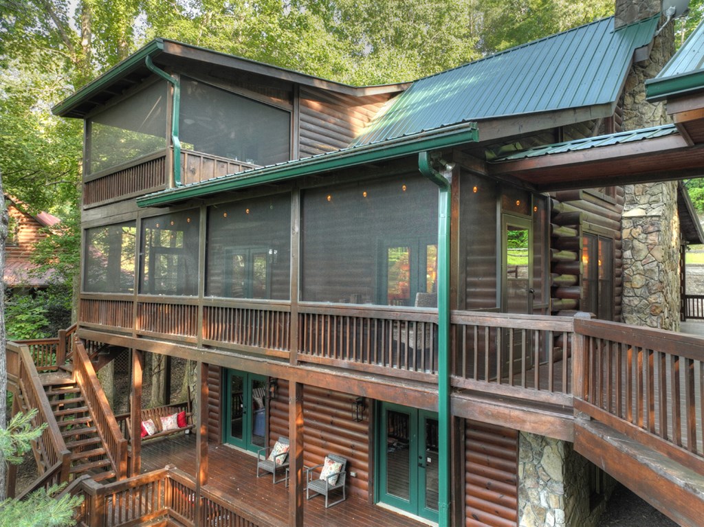 415122 Blue Ridge Residential
