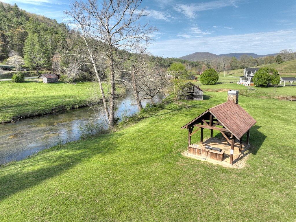 415123 Blue Ridge Residential