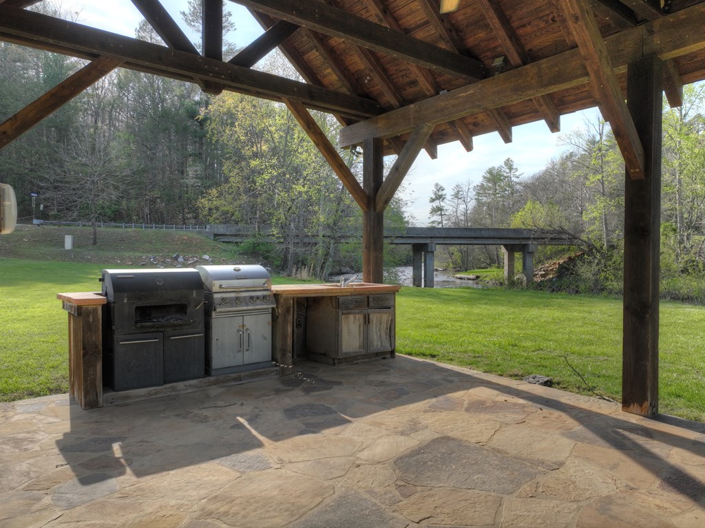 415123 Blue Ridge Residential