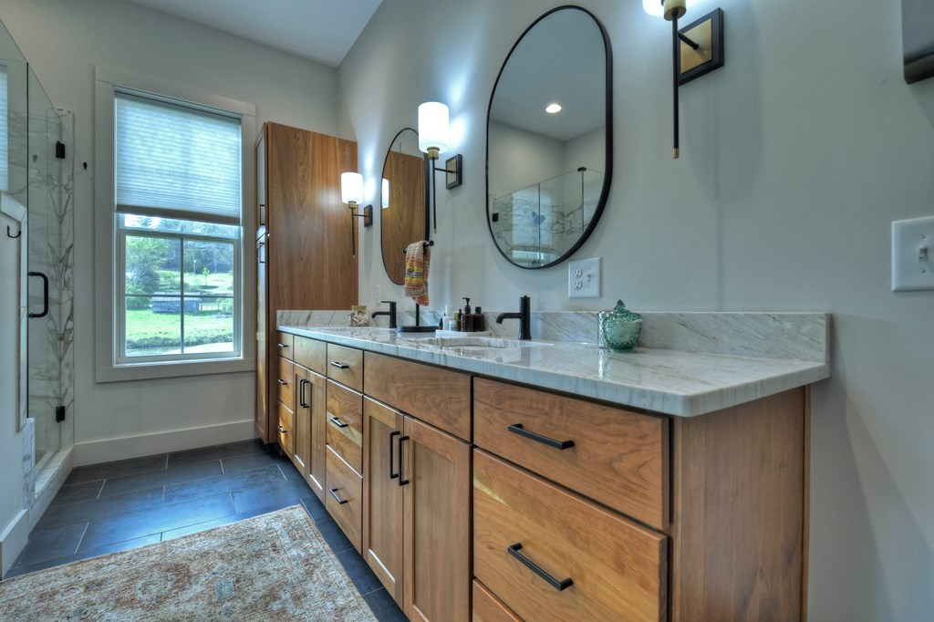 415123 Blue Ridge Residential