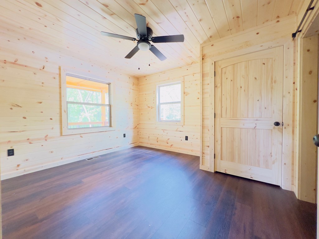 415124 Murphy Residential