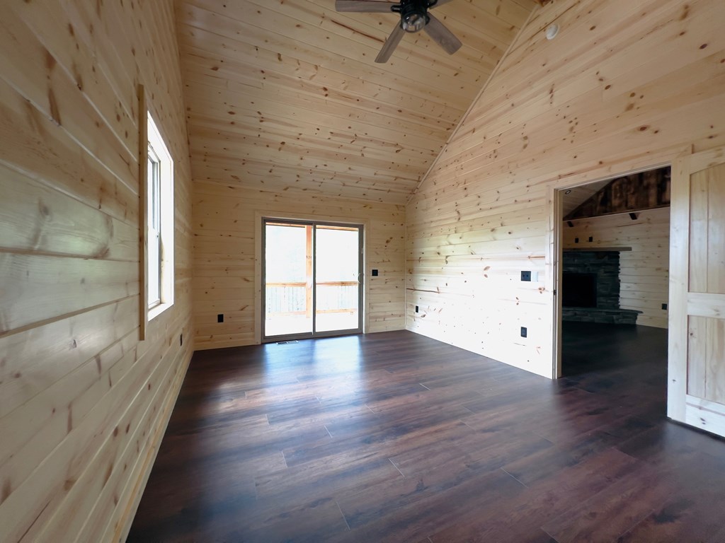 415124 Murphy Residential