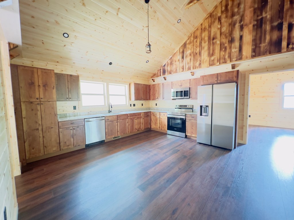 415124 Murphy Residential
