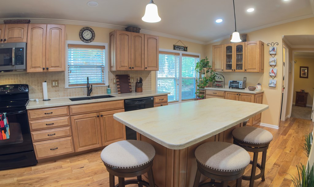 415125 Blairsville Residential