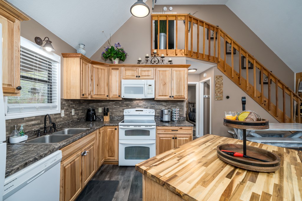 415126 Blairsville Residential
