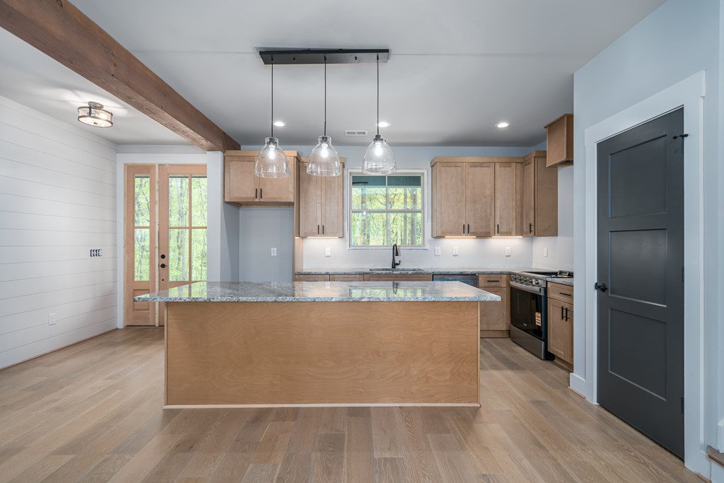 415127 Ellijay Residential