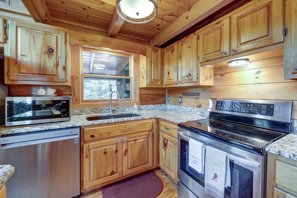 415130 Suches Residential