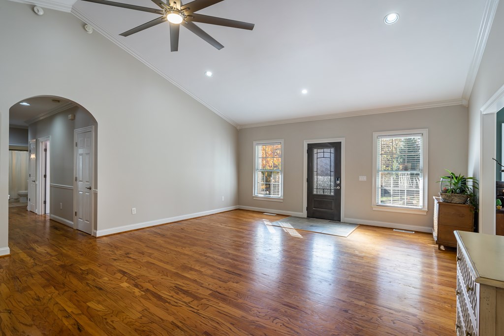 415131 Young Harris Residential